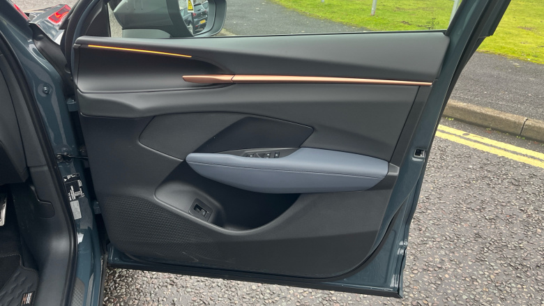 CUPRA Terramar 1.5 eTSI 150 V1 5dr DSG Petrol Hatchback